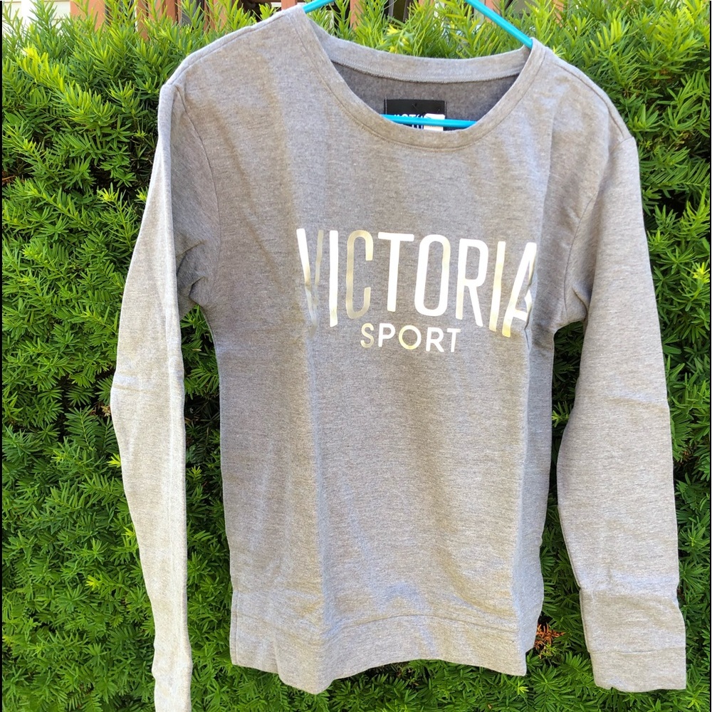 Victoria’s Secret Sport Sweater NWT